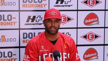 LIDOM: Albert Pujols recibe multa ejemplar por su equivocada solicitud en el juego seis de la final 
