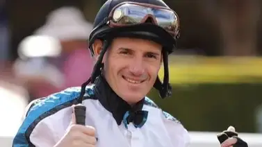 El “Ciclón” Santiago González se retrató por vez primera en el año El “Ciclón” Santiago González se retrató por vez primera en el año