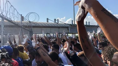 Nueva ola de migrantes colapsa albergues en la frontera sur con Matamoros en México