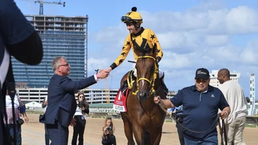Juan Carlos Ávila como en los mejores tiempos y pelea el meeting en Tampa Bay Downs