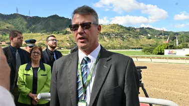 Entrenador Carlos Regalado Soto en La Rinconada.