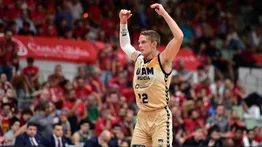 ¡Lamentable! Jugador de UCAM Murcia se entera de una triste noticia en pleno partido