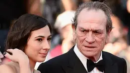 Sacan a flote problemas legales que tuvo la hija de Tommy Lee Jones
