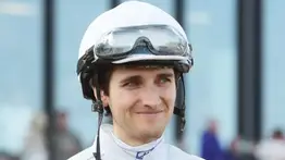 Keith Asmussen recibe el alta médica tras fractura de pelvis y prepara su regreso