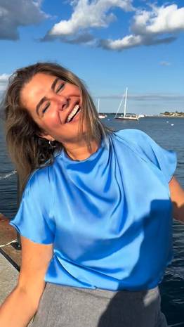 Inés María Calero impacta por su cambio de look a los 56 años
