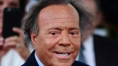 Julio Iglesias es acusado por dos extrabajadoras de abuso sexual ¡Escándalo! Julio Iglesias es acusado por dos extrabajadoras de abuso sexual ¡Escándalo!