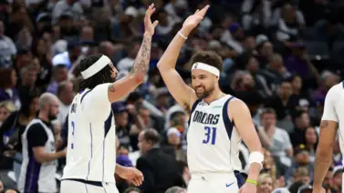 Esta figura de Mavericks podría hacerle compañía a Anthony Davis en un traspaso Esta figura de Mavericks podría hacerle compañía a Anthony Davis en un traspaso