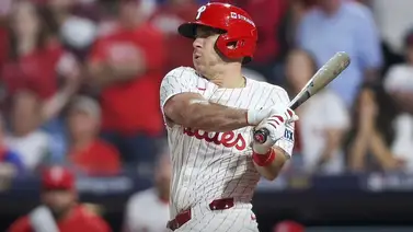 MLB: J.T. Realmuto renueva con los Filis por tres años mas y 45 millones MLB: J.T. Realmuto renueva con los Filis por tres años mas y 45 millones