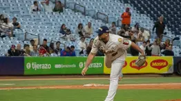 LMB: Lanzador de Leones del Caracas es oficializado por Leones de Yucatán