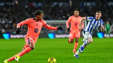 La Liga al rojo vivo: el Barcelona tropieza en San Sebastián y el Real Madrid acecha el liderato La Liga al rojo vivo: el Barcelona tropieza en San Sebastián y el Real Madrid acecha el liderato