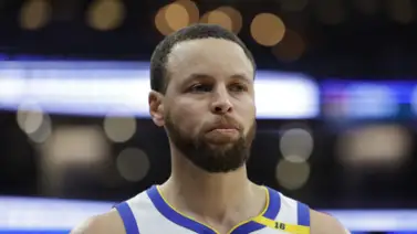 Los imposibles fichajes a los que Golden State apostaría para devolver la felicidad a Curry Los imposibles fichajes a los que Golden State apostaría para devolver la felicidad a Curry