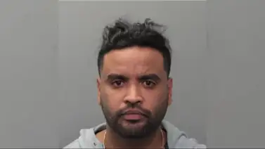 Arrestan al cantante Zion por conducir en estado de embriaguez y presunto secuestro Arrestan al cantante Zion por conducir en estado de embriaguez y presunto secuestro