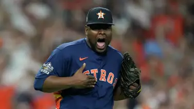 MLB: Reales firman a veterano dominicano MLB: Reales firman a veterano dominicano