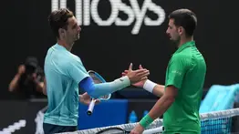 Novak Djokovic a semifinales por otra lesión en Australia Open
