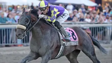 Santa Anita: Baeza detiene los cronómetros en su primer ejercicio de la temporada. Santa Anita: Baeza detiene los cronómetros en su primer ejercicio de la temporada.