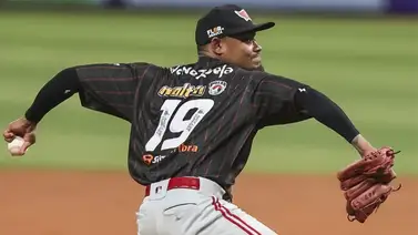 ¡Apagafuegos! Adrián Almeida se crece en su debut con Magallanes ¡Apagafuegos! Adrián Almeida se crece en su debut con Magallanes