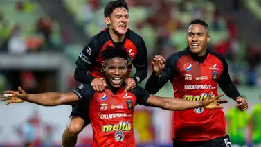 Liga FUTVE: Estrella del Caracas FC llega a un gigante del fútbol mundial Liga FUTVE: Estrella del Caracas FC llega a un gigante del fútbol mundial