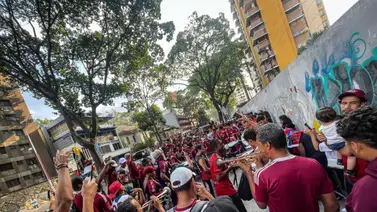 Preolímpico: ¡Fe de sobra! Así está el ambiente de previa de la barra para el Venezuela vs Brasil (+Video) Preolímpico: ¡Fe de sobra! Así está el ambiente de previa de la barra para el Venezuela vs Brasil (+Video)