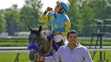 Jockeys puertorriqueños arrasan el jueves en Gulfstream Park