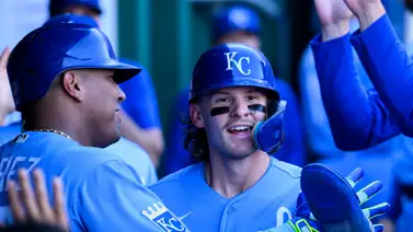 MLB: Así reacciona Salvador Pérez a la firma multimillonaria de esta estrella de Kansas City MLB: Así reacciona Salvador Pérez a la firma multimillonaria de esta estrella de Kansas City