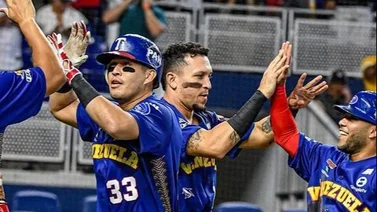 Serie del Caribe: Tiburones de La Guaira le gana con autoridad el duelo a Naranjeros