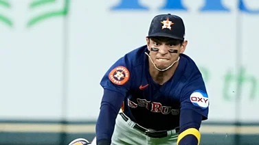MLB: Mauricio Dubón sigue en la disputa salarial con Astros de Houston para este 2024 