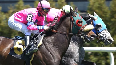 ¡Inspirado! Jockey de Puerto Rico se anota triplete el martes en este hipódromo de Estados Unidos.