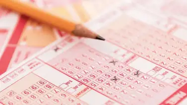 Mujer encuentra libreta que utilizaba su padre fallecido para la lotería y ocurre este misterioso suceso Mujer encuentra libreta que utilizaba su padre fallecido para la lotería y ocurre este misterioso suceso