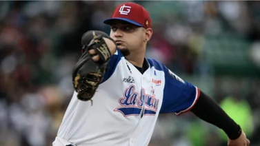 Serie del Caribe: ¡Histórico! Ángel Padrón lanza juego sin hits ni carreras ante Gigantes en paliza de Tiburones (finalizado)