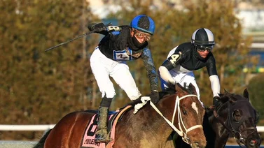 Mychel Sánchez duplica este martes y toma el liderato de la estadística del meeting en este hipódromo de Estados Unidos