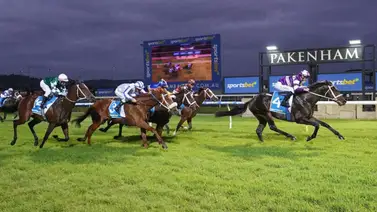 Caracas comienza a ganar carreras en Australia (+Video) Caracas comienza a ganar carreras en Australia (+Video)