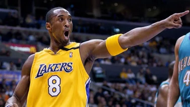 NBA: Impresionante estatua de Kobe Bryant es exhibida en  Los Ángeles