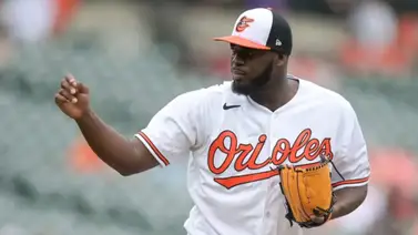 MLB: Felix Bautista fue sometido a este nuevo procedimiento en su codo de lanzar MLB: Felix Bautista fue sometido a este nuevo procedimiento en su codo de lanzar