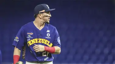 Serie del Caribe: ¡Encendido! Hernán Pérez se la vio clarita a César Valdez Serie del Caribe: ¡Encendido! Hernán Pérez se la vio clarita a César Valdez