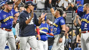 Serie del Caribe: ¡Emotivo! Omar Vizquel muestra su alegría a Tiburones tras el título Serie del Caribe: ¡Emotivo! Omar Vizquel muestra su alegría a Tiburones tras el título