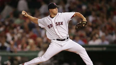 MLB: Ex jugador de los Medias Rojas retó al equipo a contratar a Bauer