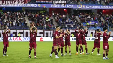 Fanáticos tiñen de vinotinto la calles por esta razón (+Video) Fanáticos tiñen de vinotinto la calles por esta razón (+Video)