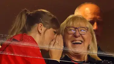 A pocas horas del Super Bowl, esto es lo que opina la mamá de Travis Kelce sobre el impacto de Taylor Swift en la NFL (+Video) A pocas horas del Super Bowl, esto es lo que opina la mamá de Travis Kelce sobre el impacto de Taylor Swift en la NFL (+Video)