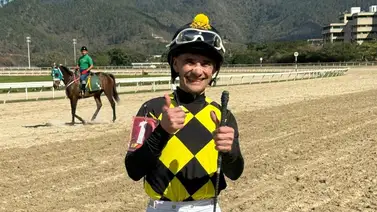 Mira la mala racha que acabo Ángel Castillo en La Rinconada Mira la mala racha que acabo Ángel Castillo en La Rinconada