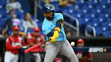 Mira el increíble oficio fuera del beisbol de este jugador de la Serie del Caribe en Miami Mira el increíble oficio fuera del beisbol de este jugador de la Serie del Caribe en Miami