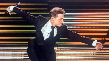 Mira los opulentos atuendos seleccionados por Luis Miguel para su concierto 
