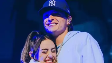 ¡Que te perdone Dios! Captan a Peso Pluma y a Nicki Nicole “montándose los cachos” en público (+Videos) ¡Que te perdone Dios! Captan a Peso Pluma y a Nicki Nicole “montándose los cachos” en público (+Videos)