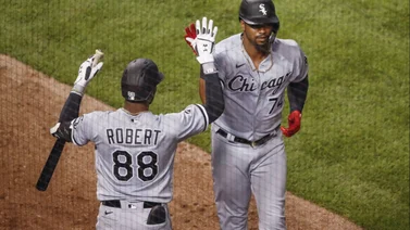 MLB: Un hombre de experiencia para complementar la juventud cubana de Medias Blancas de Chicago