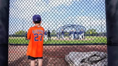MLB: Así responde José Altuve a la presencia de fanáticos en su primer día de entrenamiento (+Fotos)