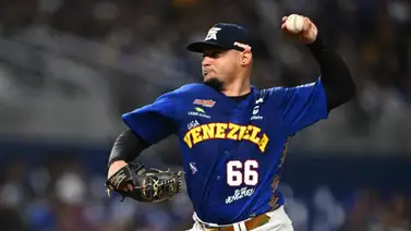 ¡Un templo a sus pies! Ángel Padrón es homenajeado por parte de un club de la Liga FUTVE (+Video) ¡Un templo a sus pies! Ángel Padrón es homenajeado por parte de un club de la Liga FUTVE (+Video)