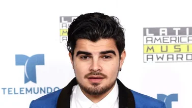 Jonathan Moly a la expectativa de qué ocurrirá en Premio Lo Nuestro 2024 ¿Podrá vencer?