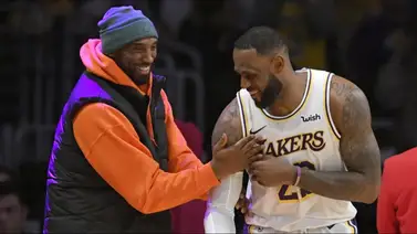 NBA: ¡Increíble! LeBron James y Kobe Bryant estuvieron al borde de enfrentarse ante esta leyenda en el concurso de clavadas NBA: ¡Increíble! LeBron James y Kobe Bryant estuvieron al borde de enfrentarse ante esta leyenda en el concurso de clavadas
