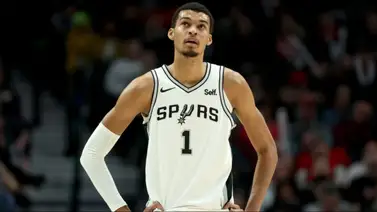 NBA: ¡A lo Space Jam! Victor Wembanyama recrea esta histórica clavada de Michael Jordan (+Video) NBA: ¡A lo Space Jam! Victor Wembanyama recrea esta histórica clavada de Michael Jordan (+Video)