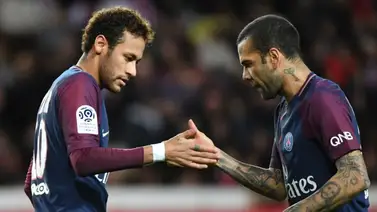 ¿Cómplices? Neymar Jr. colaboró para que se le redujera la condena a Dani Alves ¿Cómplices? Neymar Jr. colaboró para que se le redujera la condena a Dani Alves
