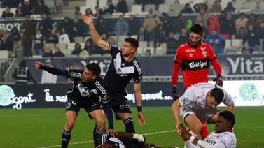 ¡Conmoción en el fútbol francés! El hondureño Alberth Elis en coma tras fuerte golpe (+Video) ¡Conmoción en el fútbol francés! El hondureño Alberth Elis en coma tras fuerte golpe (+Video)